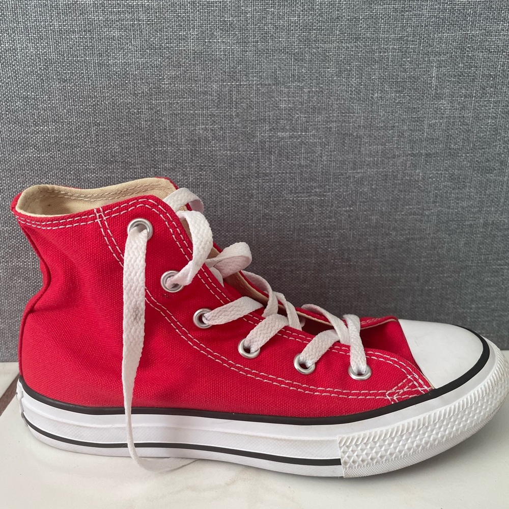 Kids Converse shoes